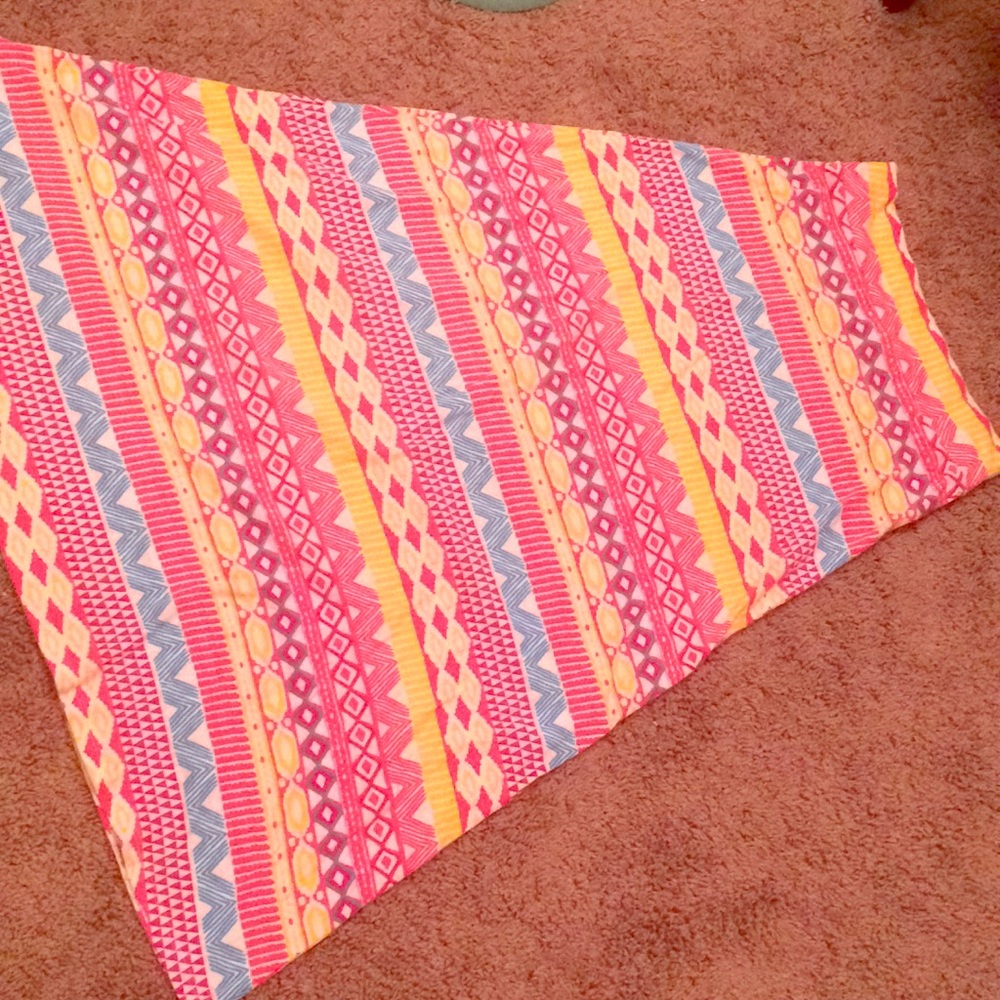 Patterned maxi skirt
